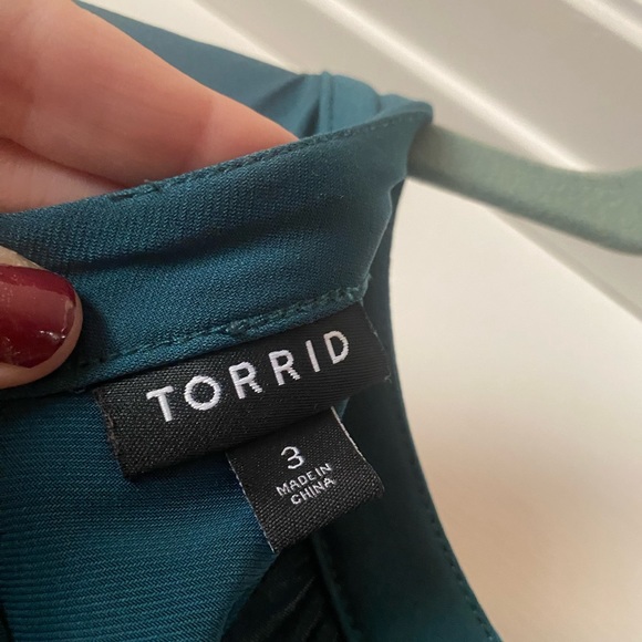 Torrid Teal Studio Knit High Neck Top Size 3 - Picture 7 of 8
